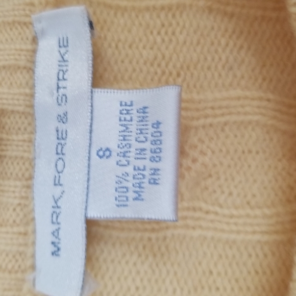 Mark, Fore & Strike Ladies Cashmere Sweater - Picture 4 of 4